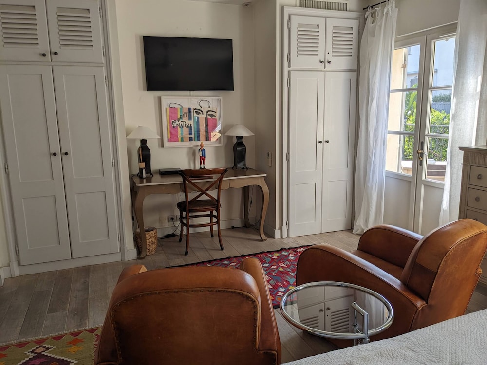 Pastis Hotel Saint-Tropez 25/43