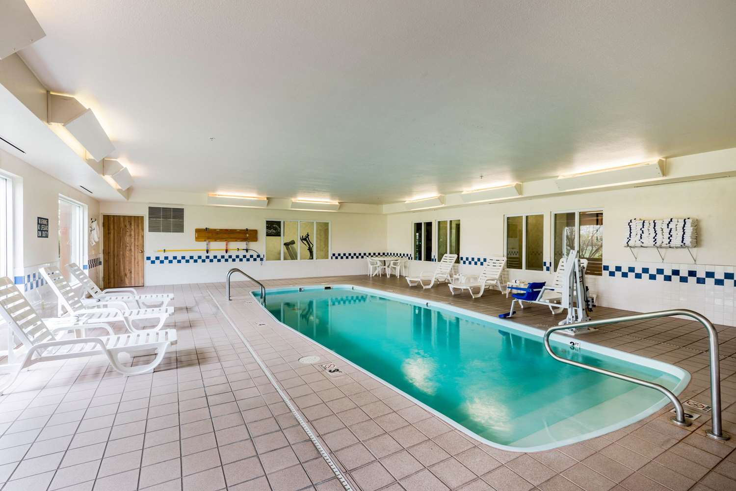 Quality Inn Kearney NE 13/23