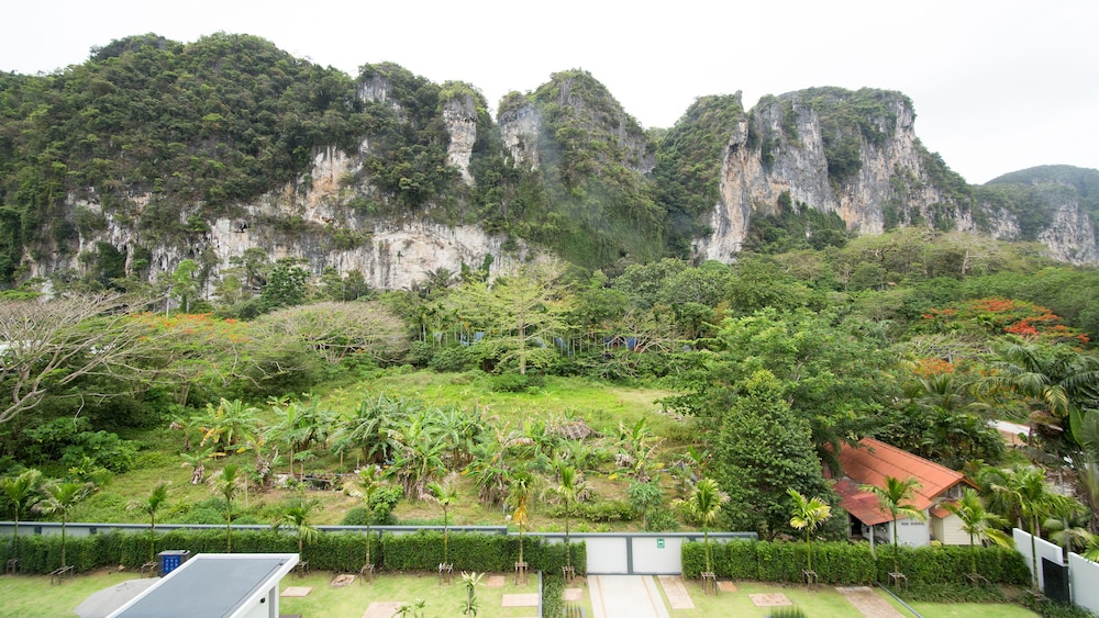 B2 Krabi Premier Hotel 31/36