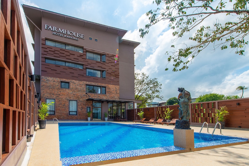 Farmhouse Hotel Ranong 1/68