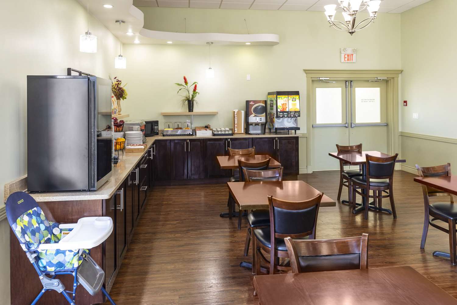 Quality Inn & Suites Whitecourt 17/18