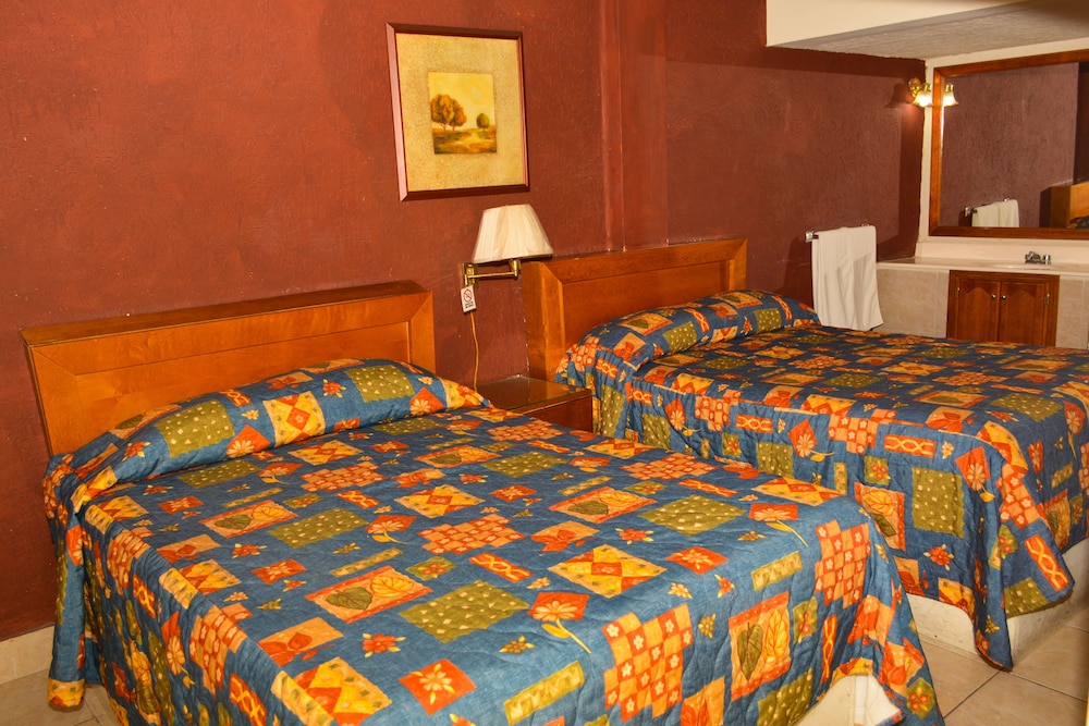 Hotel Baeza 42/50
