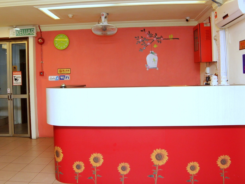 OYO 1173 Mandyrin Hotel 6/26