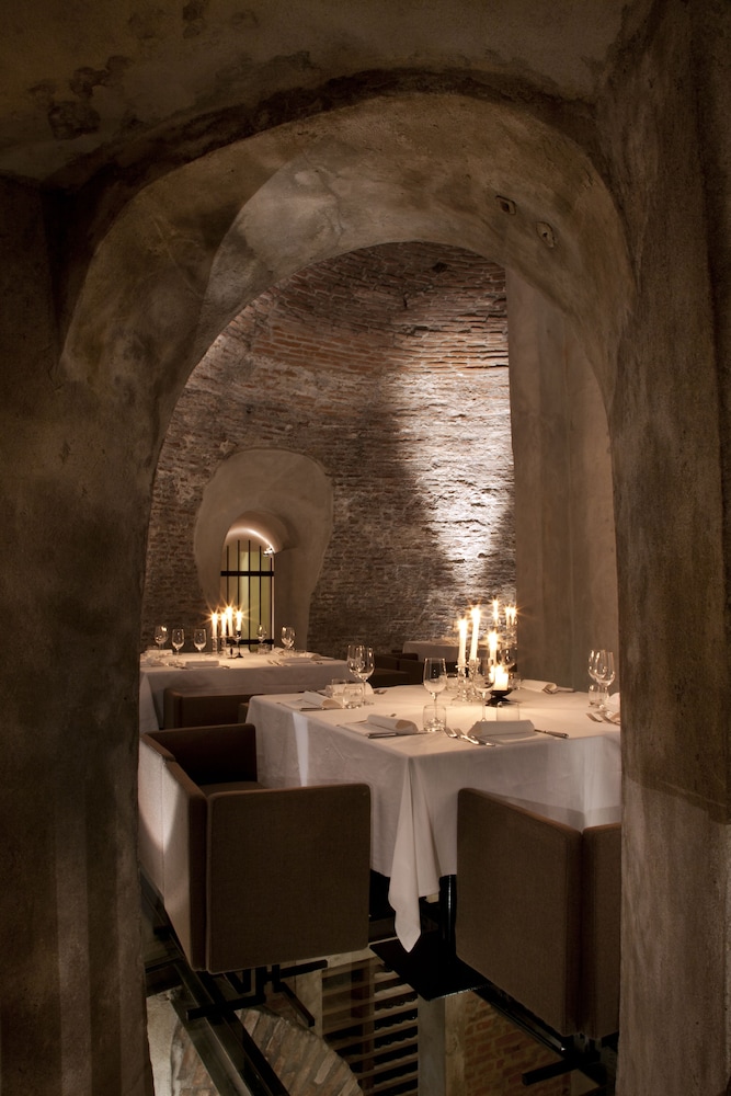 I Portici Hotel Bologna 43/49