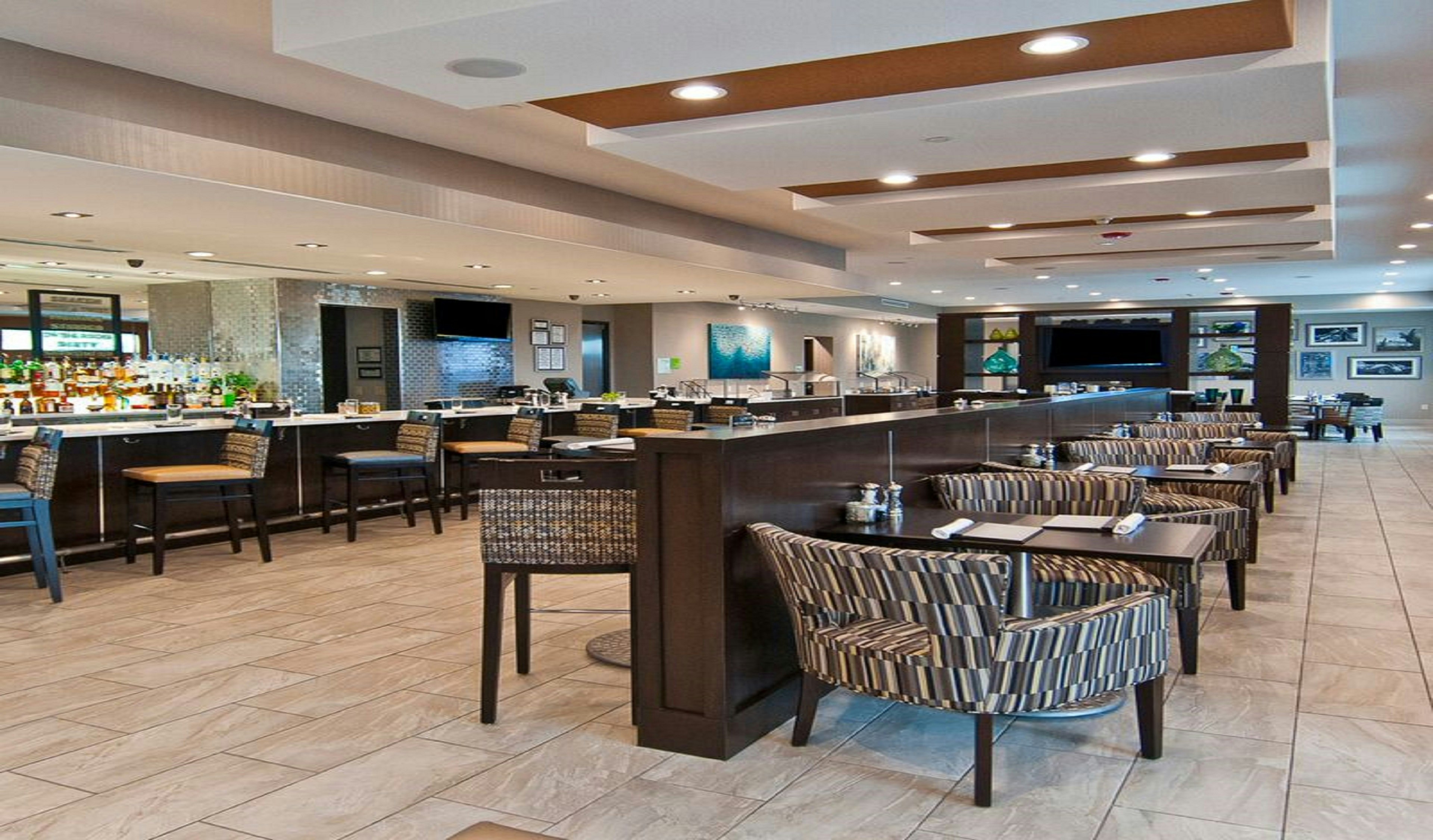 Holiday Inn Austin Airport 36/58