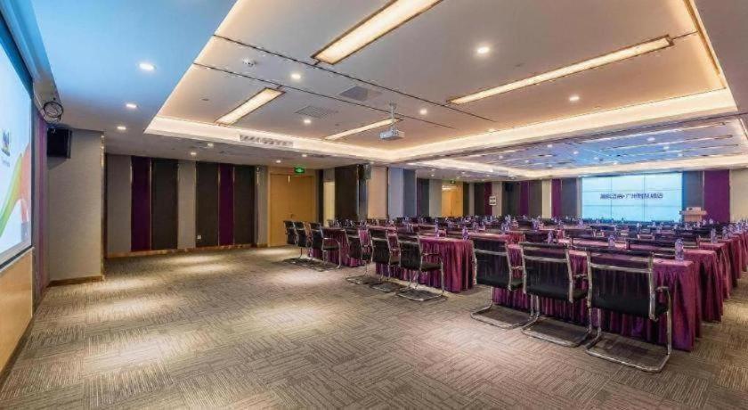 Lavande Hotel (Guangzhou Zhihuicheng) 51/54