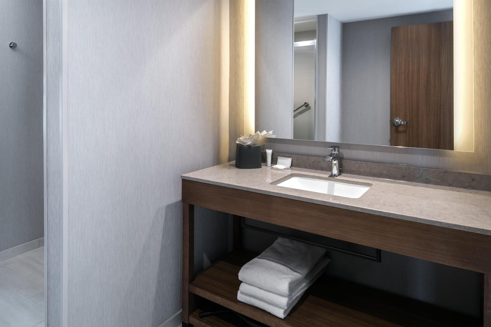 Hyatt Place Post Falls/Coeur D'Alene 50/50