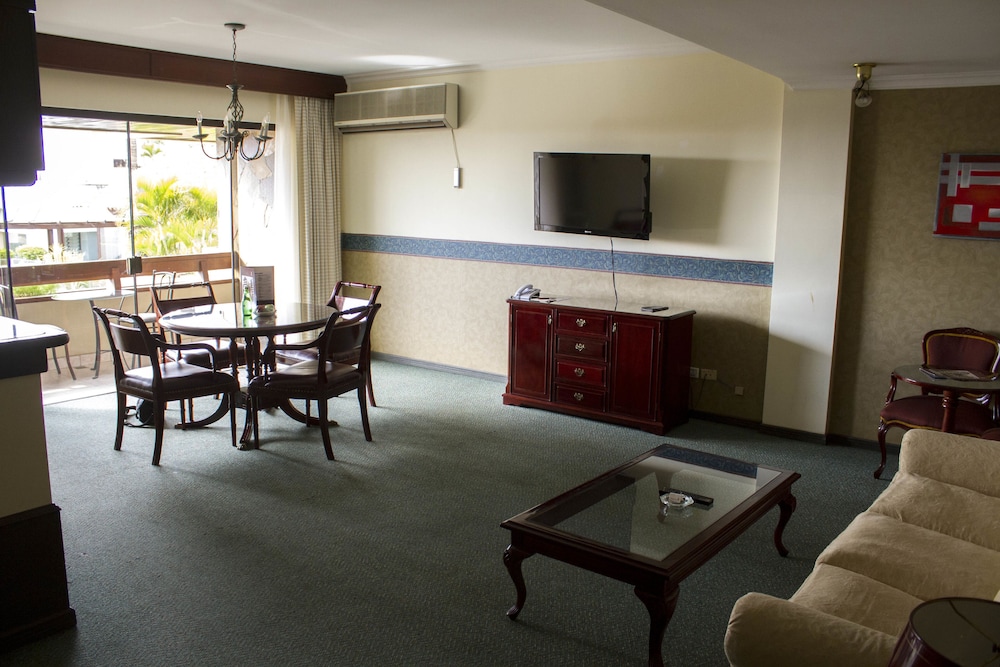 Apart Hotel TOBOROCHI (ex. Suites Toborochi) 32/52