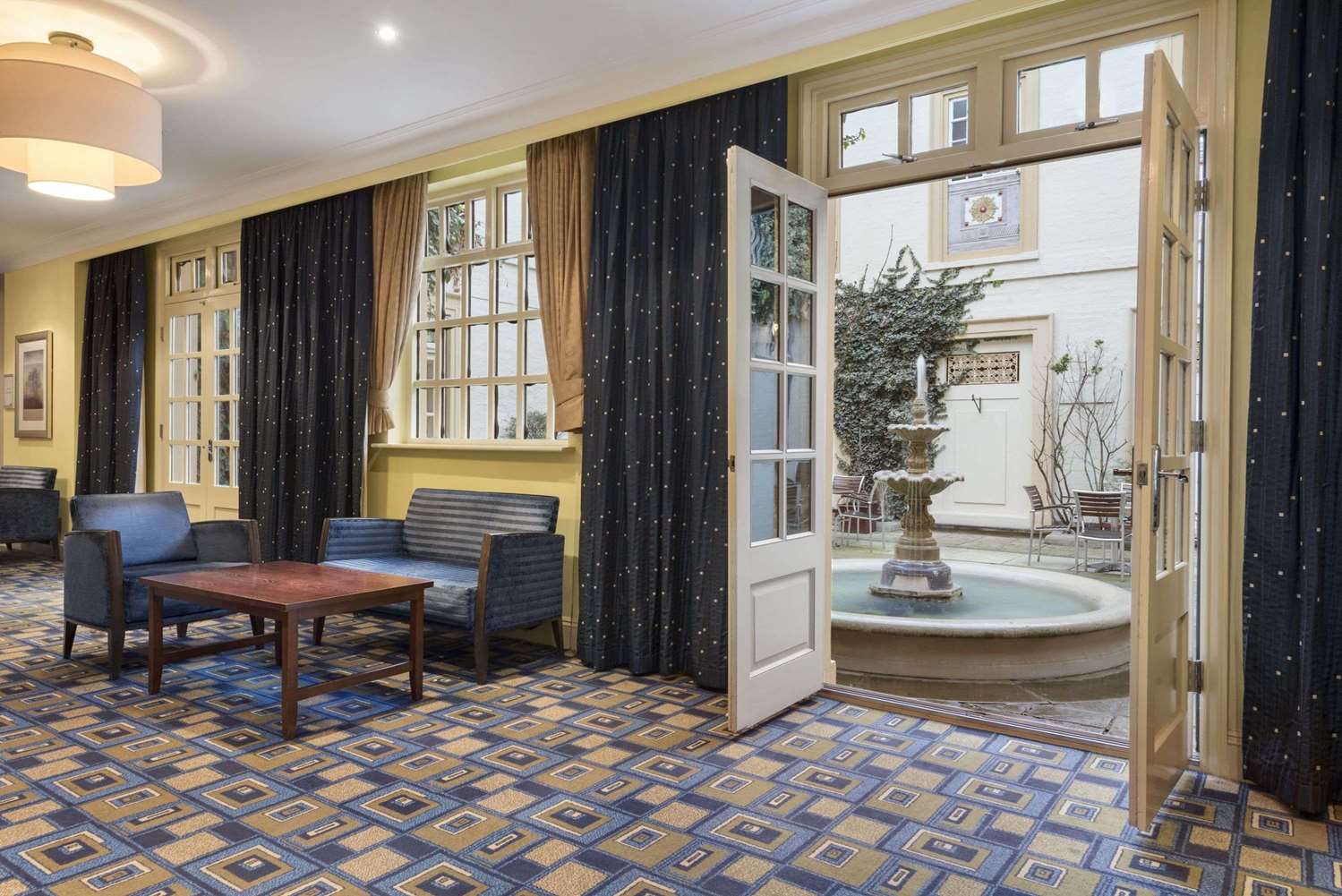 Belvilla Hotel Loughborough 9/23