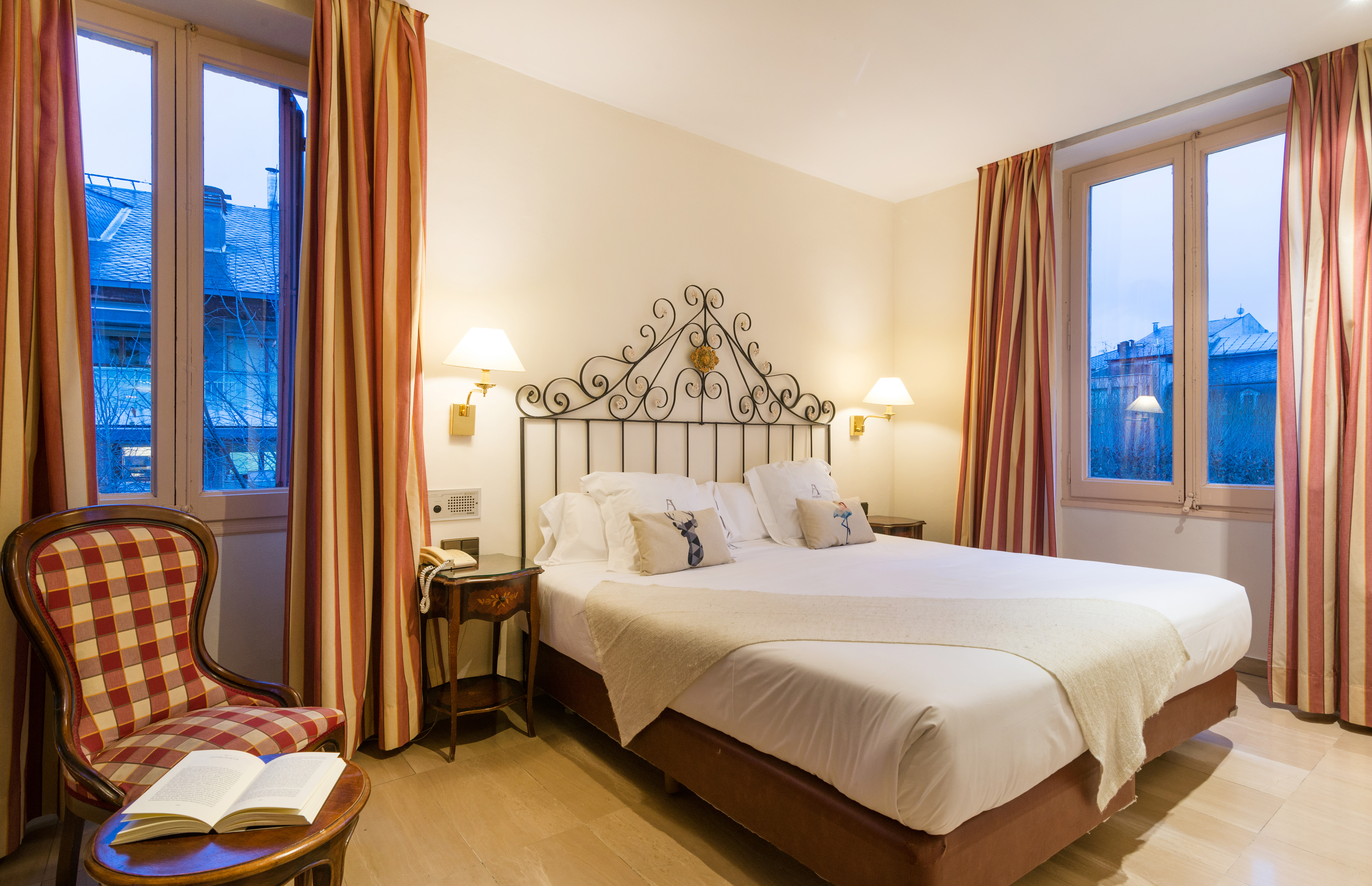 Comfort, Double Bed, Minotel Andria 2/4