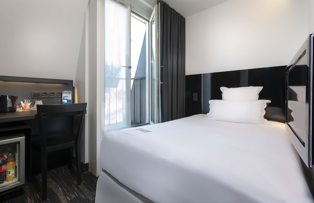 Hotel Libertel Gare de Lest Francais 11/64