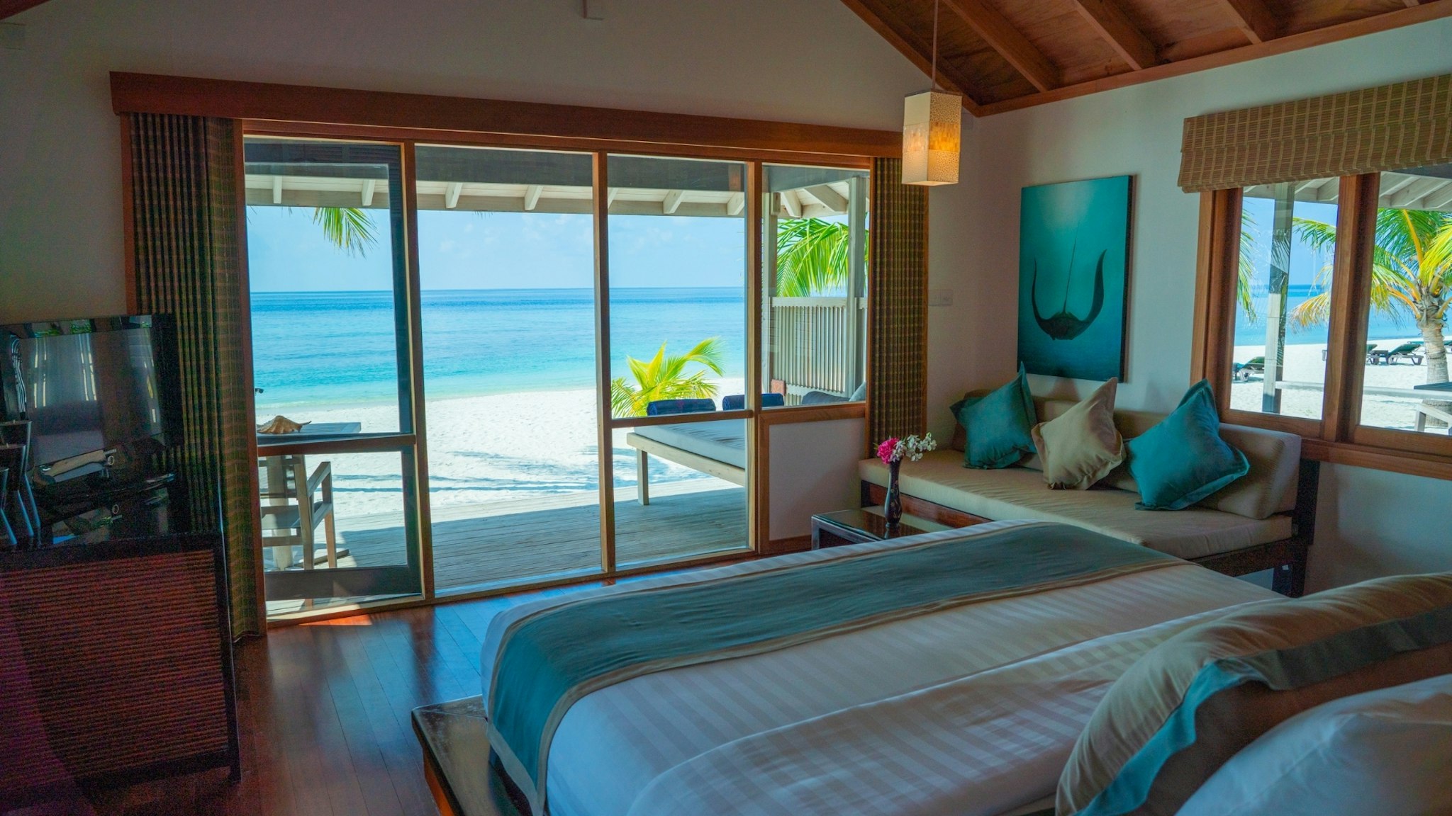 Kuredu Island Resort & Spa 11/50