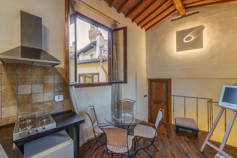 In Piazza Della Signoria - Residenza D Epoca 70/80