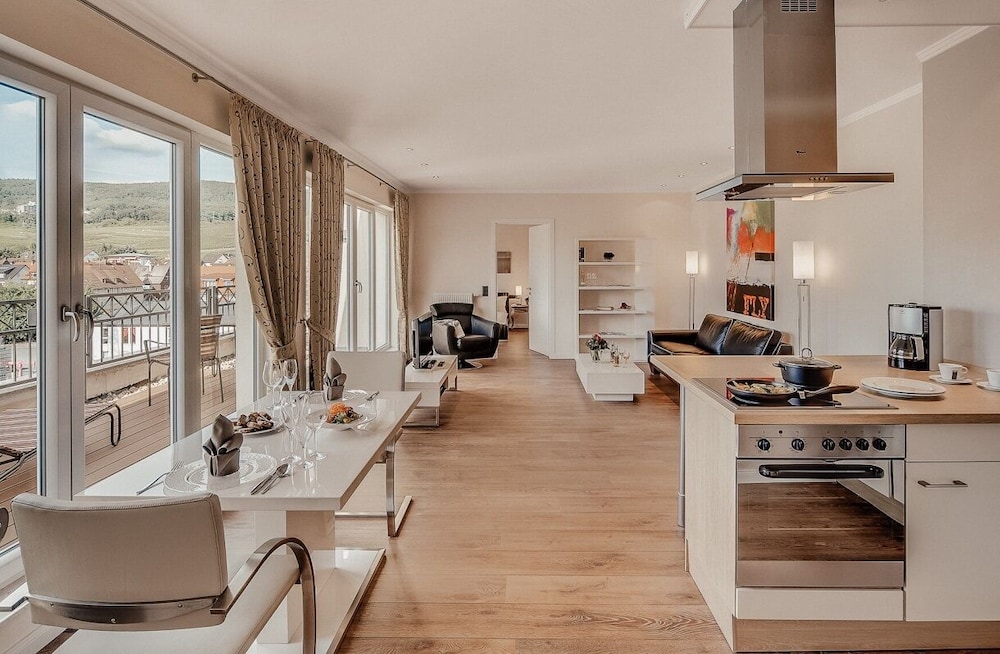 Hotel Villa Toskana 46/76
