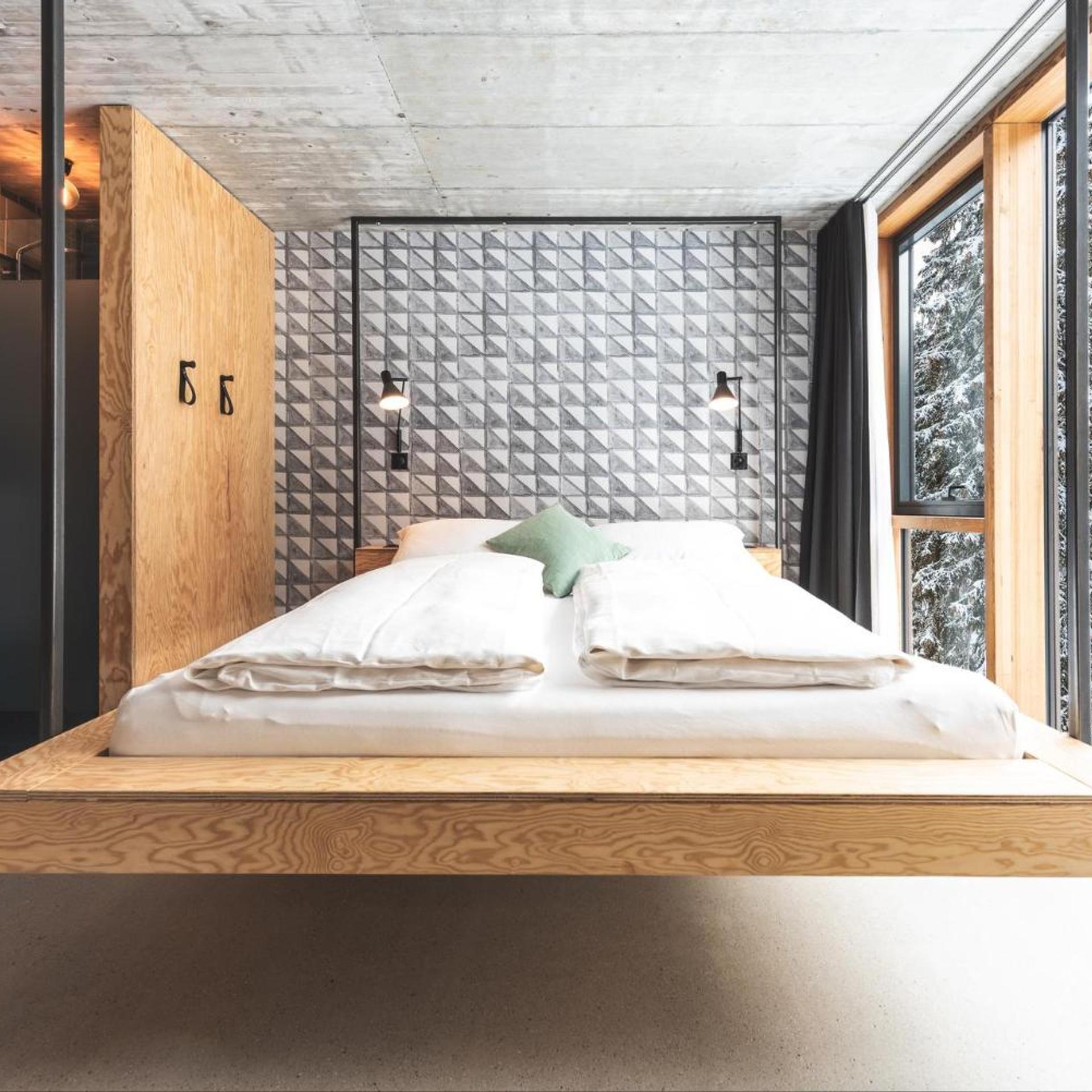 Superior, King Bed