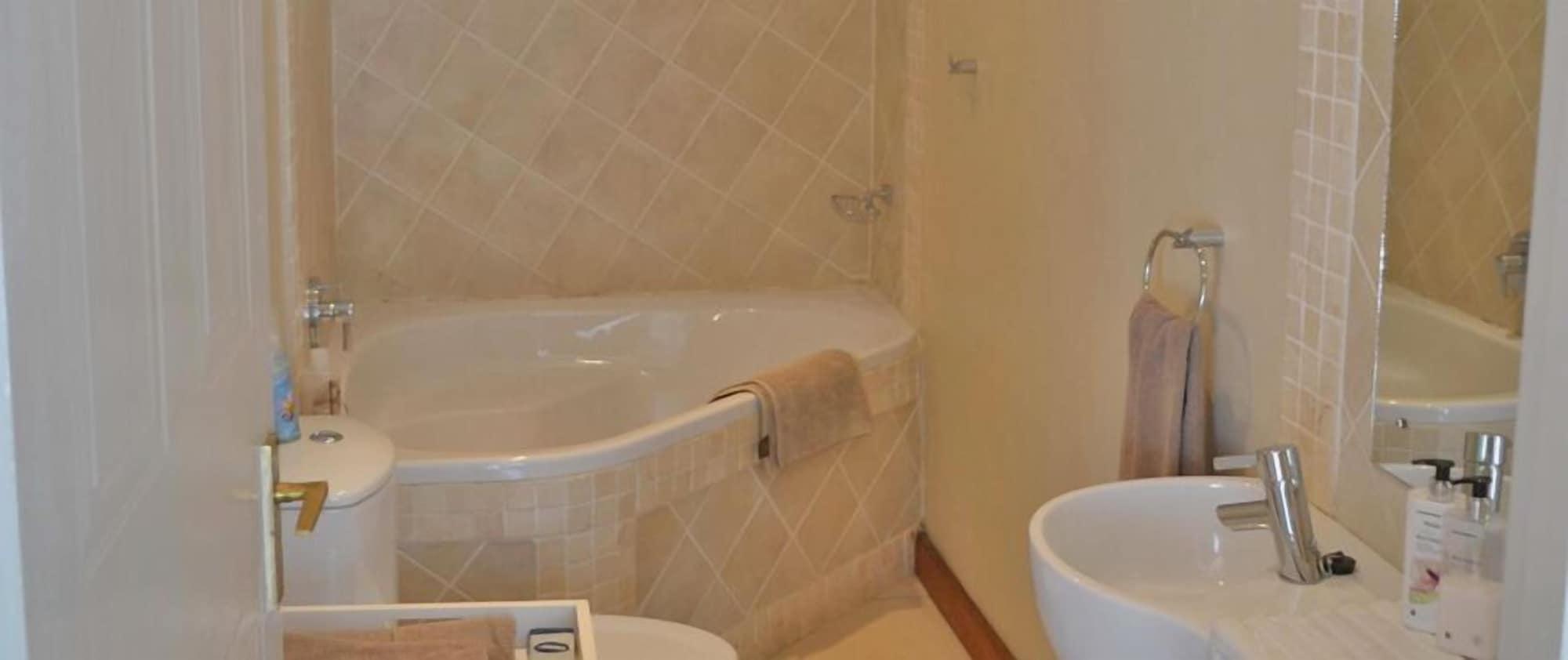 Riverwalk B&B 43/48