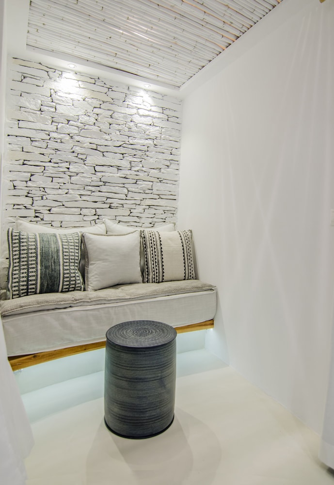 Levantes Ios Boutique Hotel 38/74