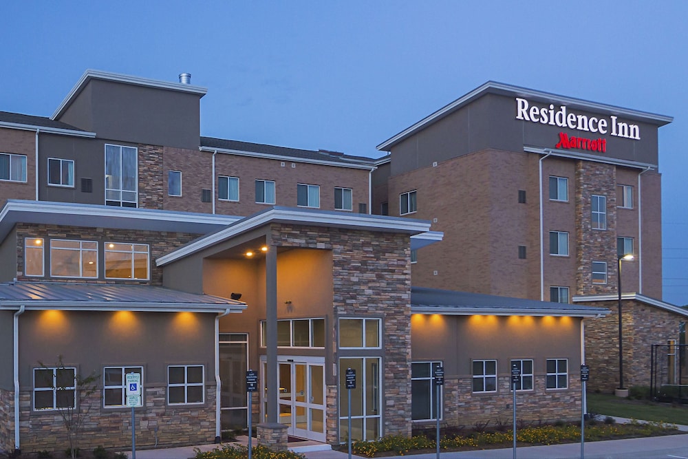 Residence Inn Denton 1/37
