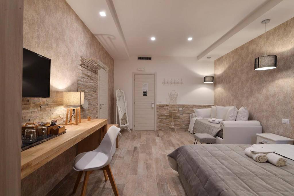 Veneto Suite Rome 5/9
