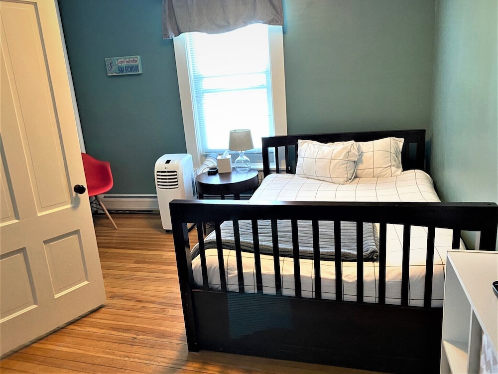 Classic, Double or Twin Bed