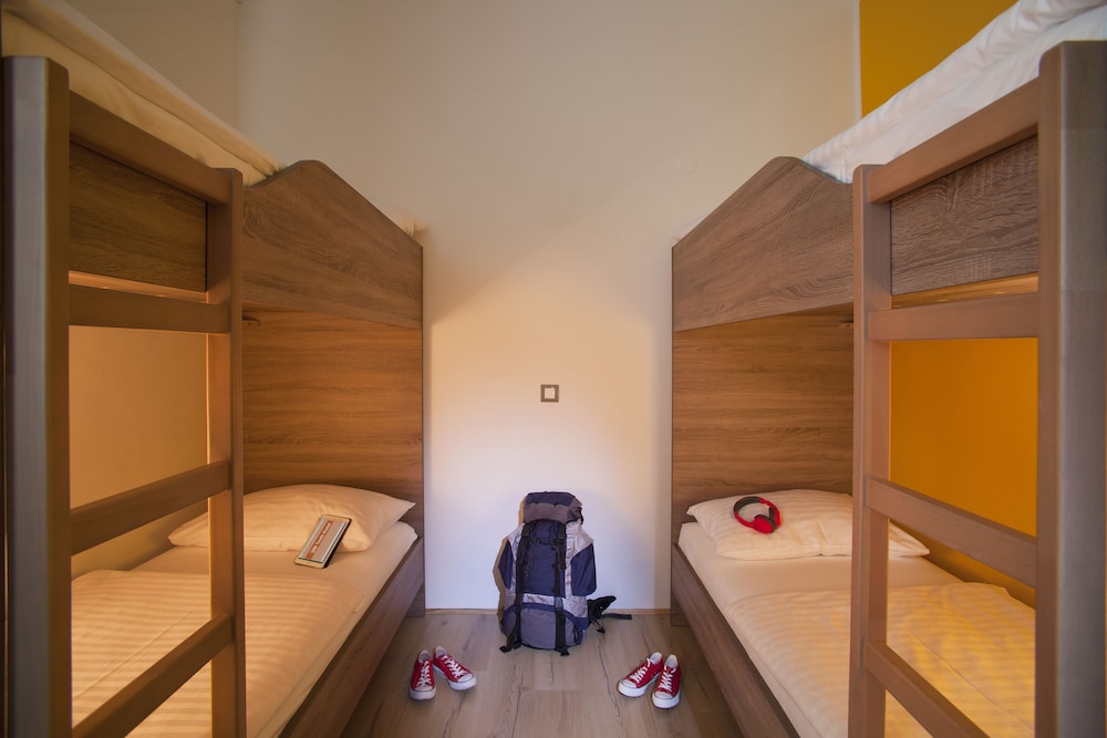 Hostel Uni 20/34