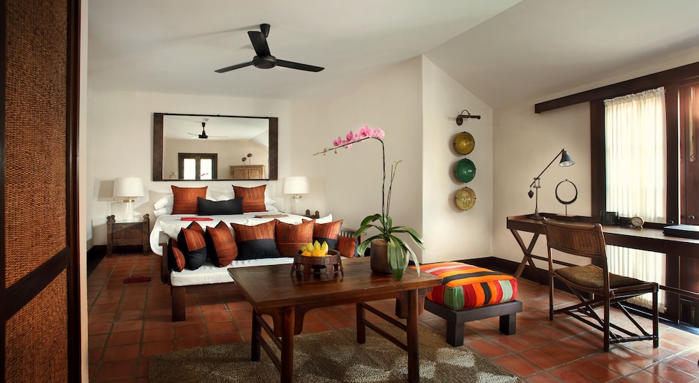 TAMARIND VILLAGE 38/63