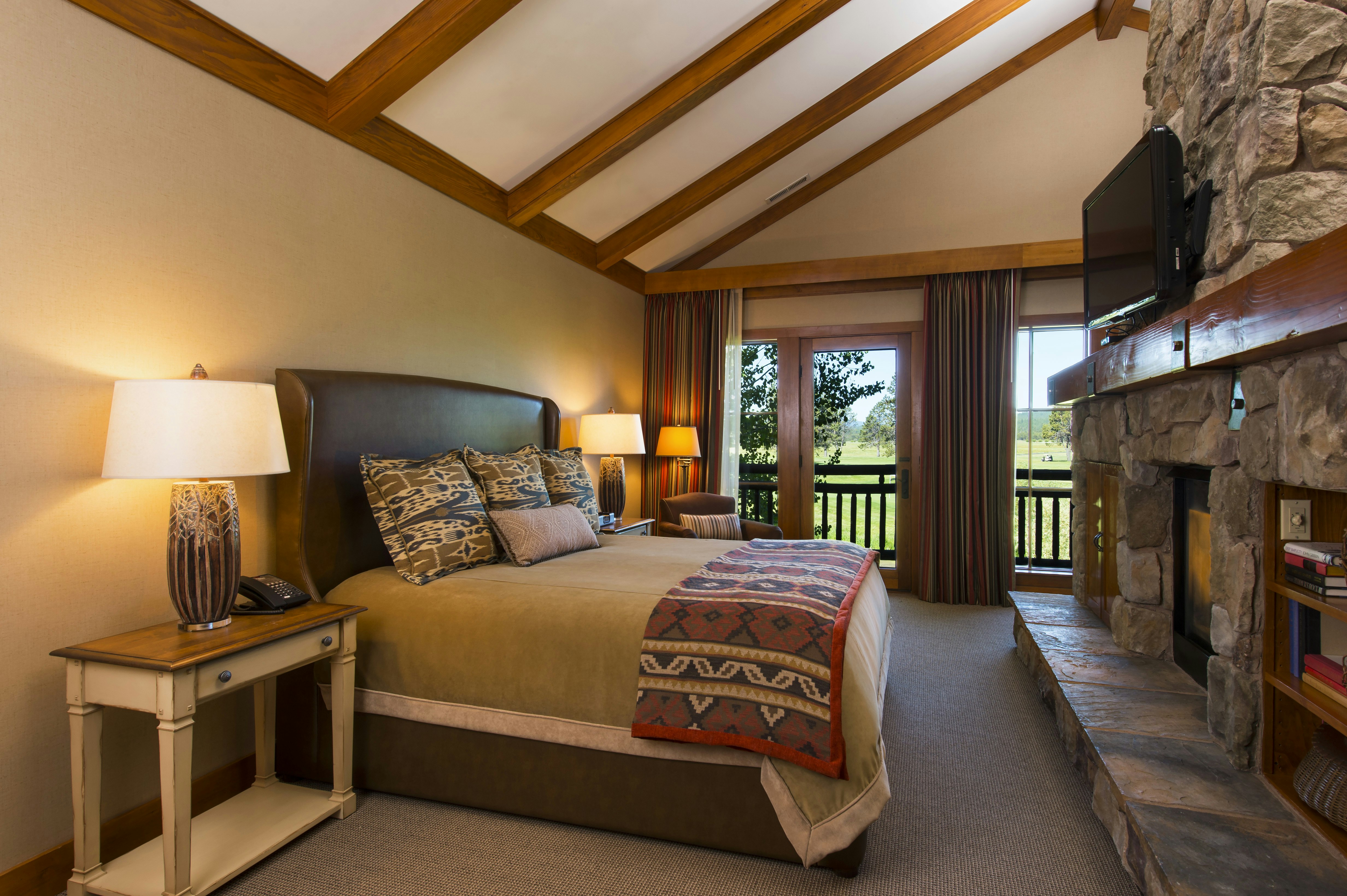 Sunriver Resort Destination Hotels 3/30