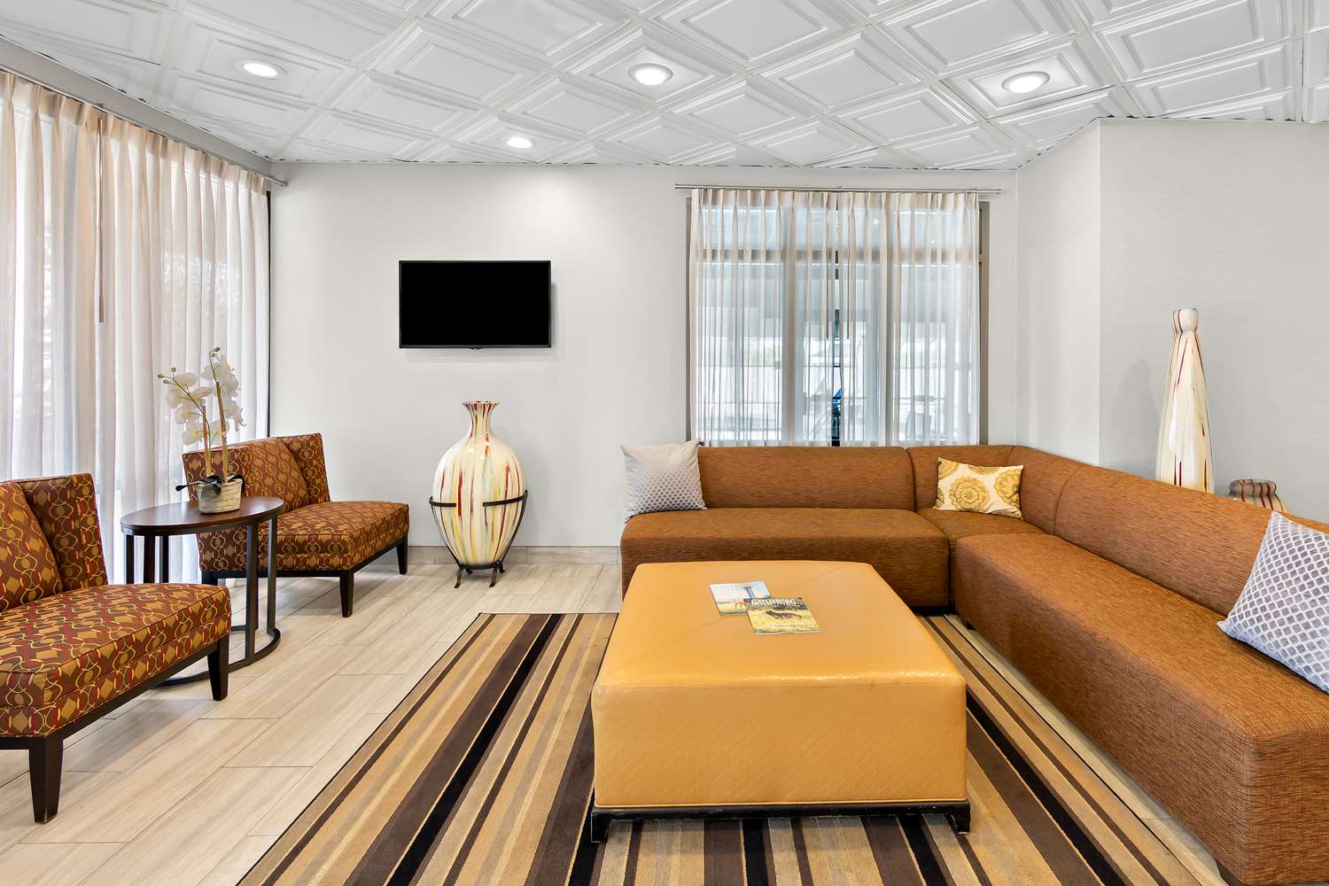 Best Western Knoxville Suites - Downtown 25/39
