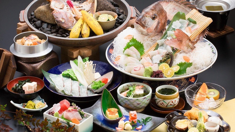 Seaside Hotel Taimaru Kaigetsu (ex. Naruto Kaigetsu Bettei Taimaru Kaigetsu) 12/24