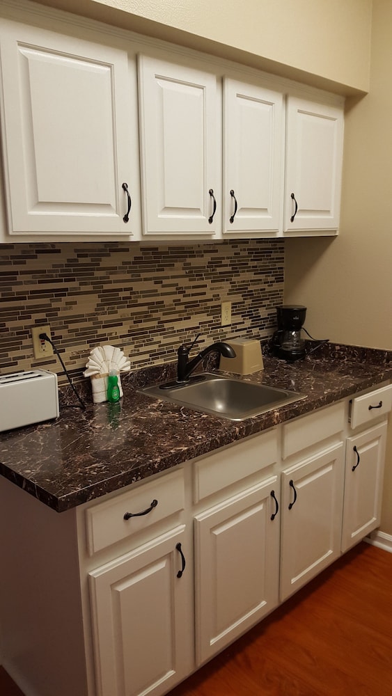 Highland Estates Resort 11/60