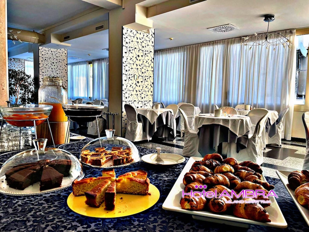 Hotel Ambra 34/47