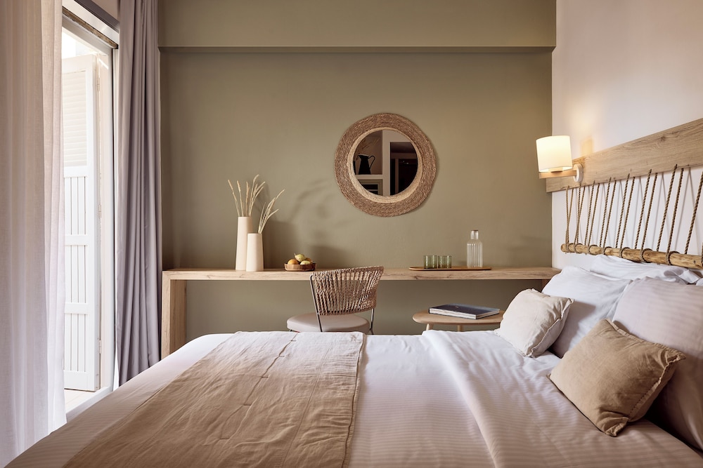 Kythnos Bay Hotel 4/50