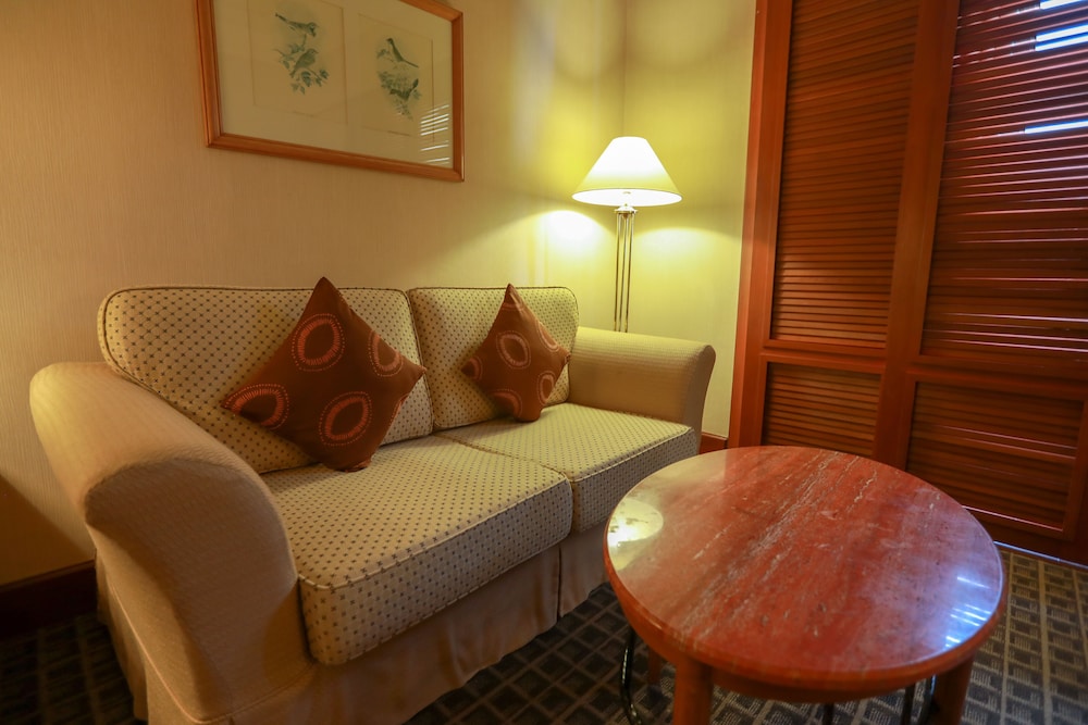 Bangi Resort Hotel 48/71