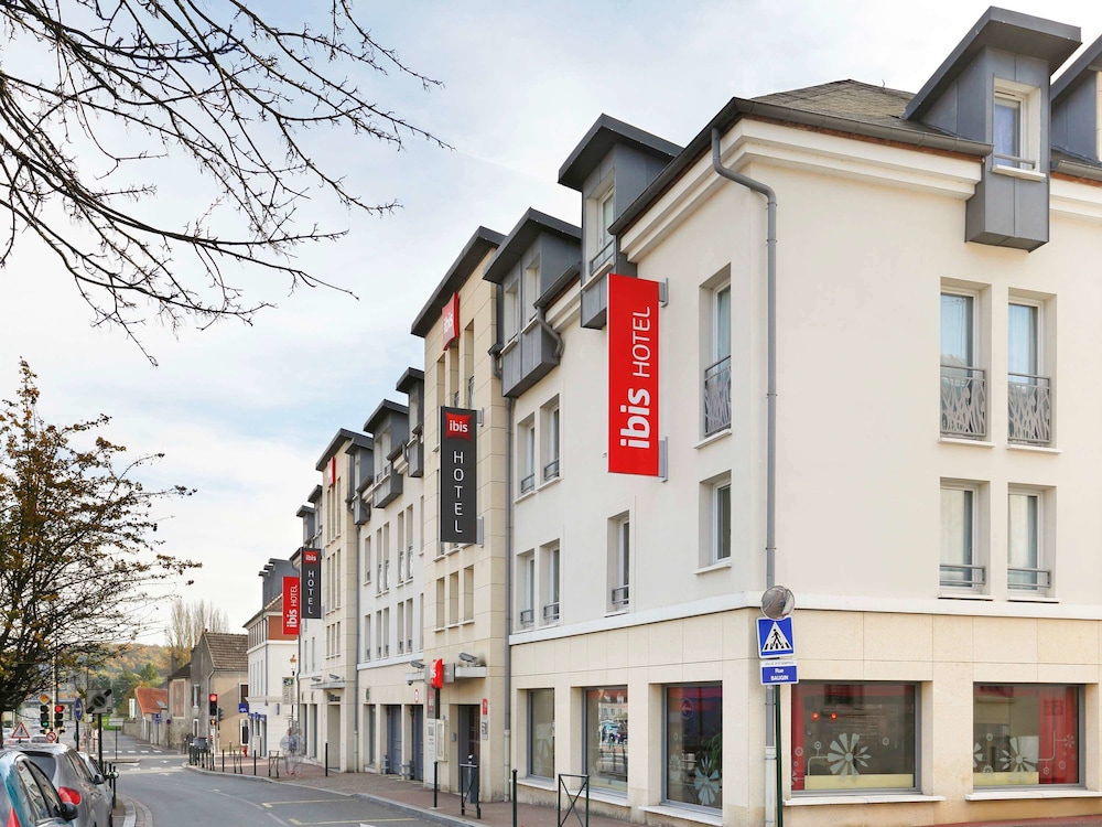 Ibis Etampes 4/69
