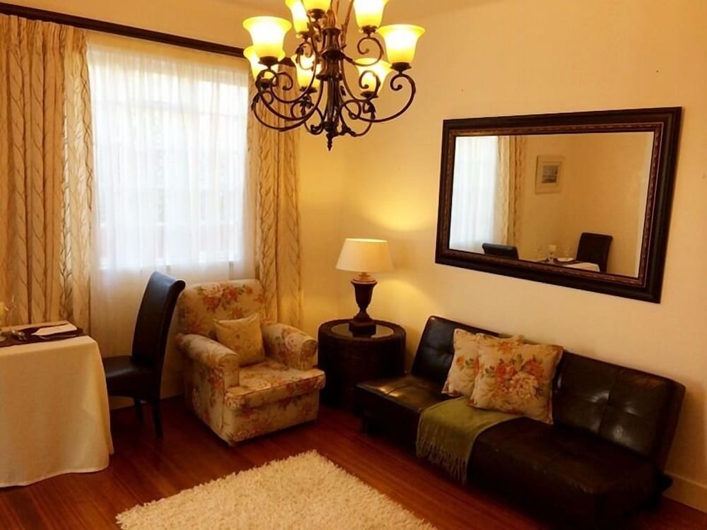 Musgrave Avenue Guest Lodge 28/46