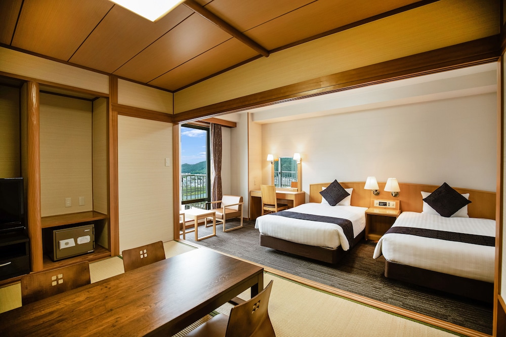 Kamenoi Hotel Kochi 24/61