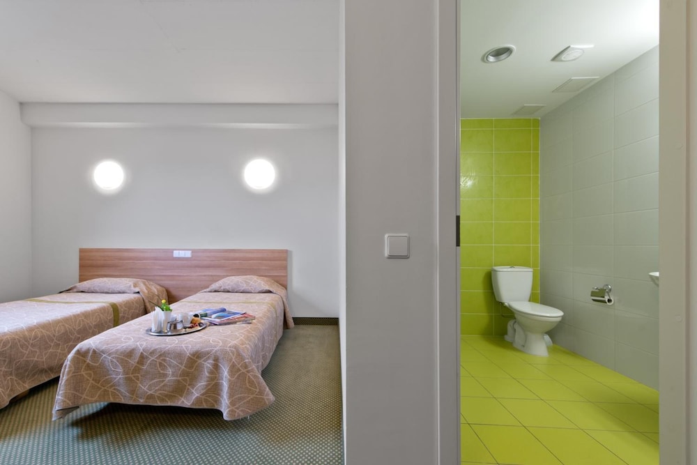 GREEN VILNIUS HOTEL 10/60