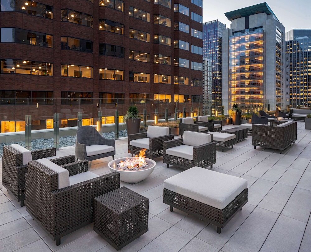 Hyatt Regency Seattle 41/63