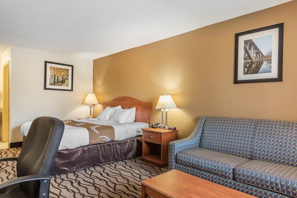 Quality Inn Charleston - Sikeston 26/36