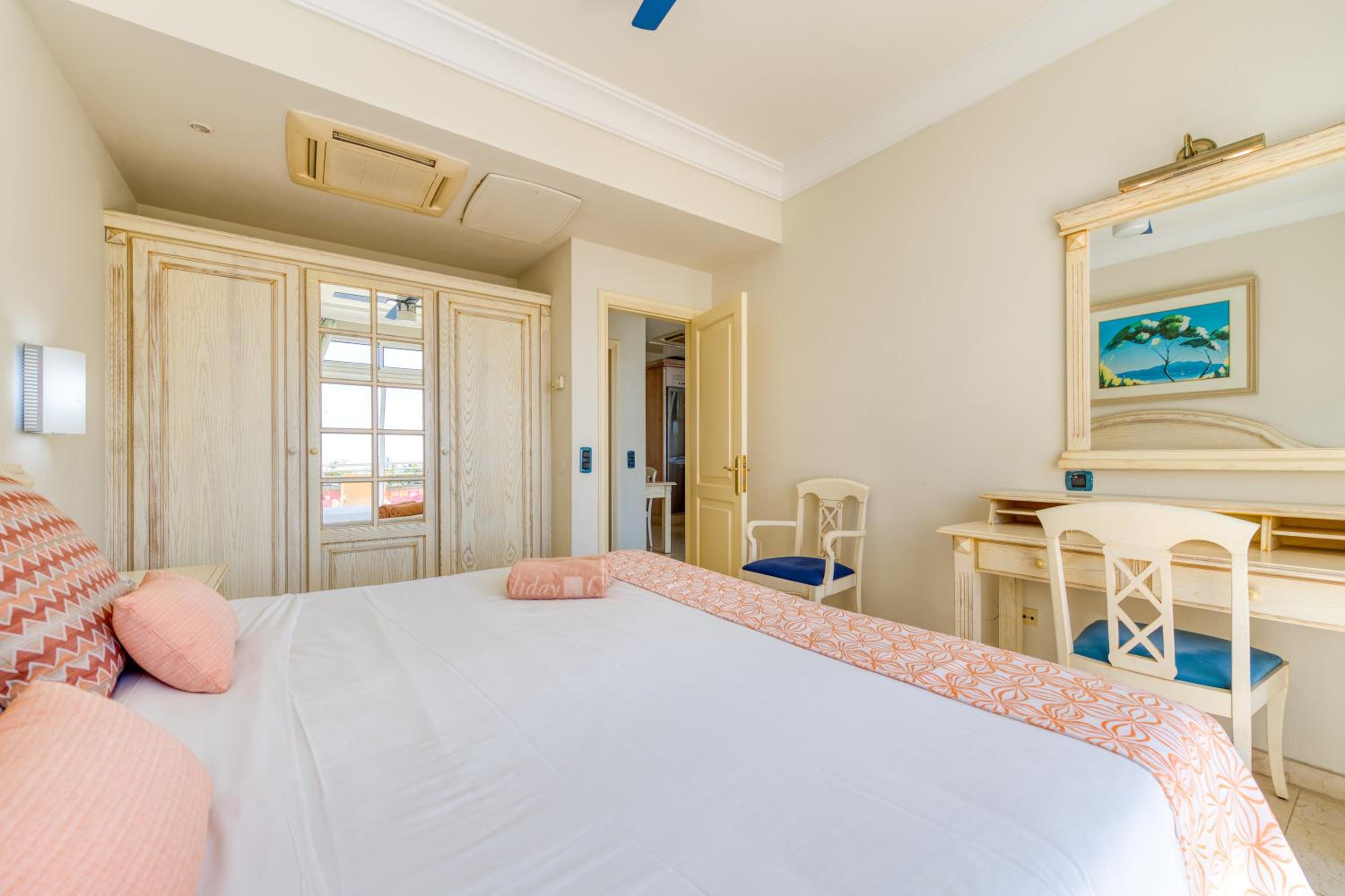 2 Bedrooms, Penthouse, Apartment