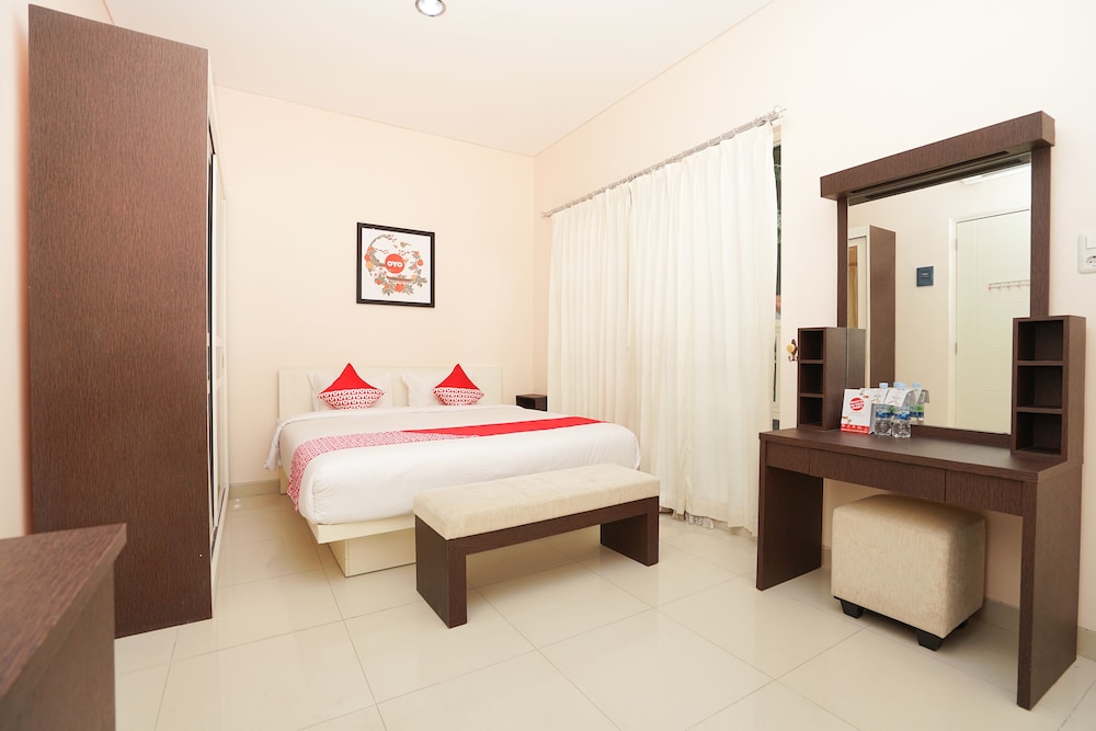 OYO 782 Menjangan Residence at Citraland 1 4/17