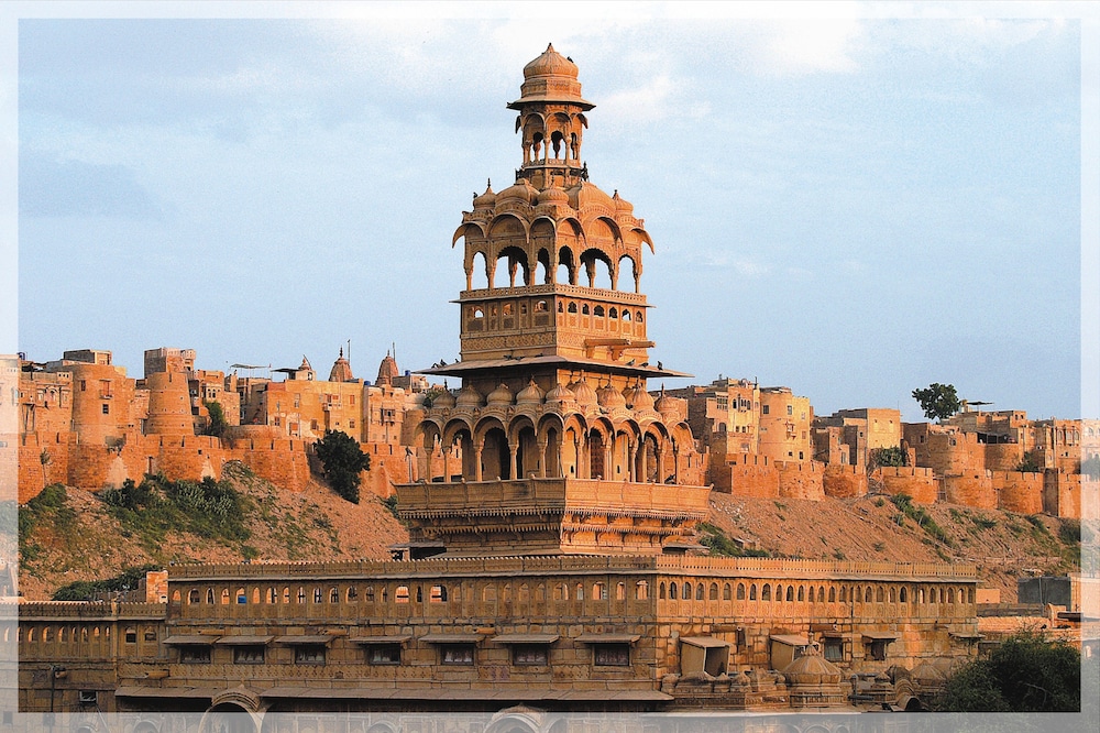 WelcomHeritage MANDIR PALACE 60/63