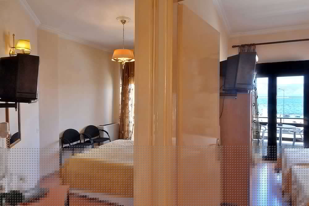 Atlantis Hotel 27/33