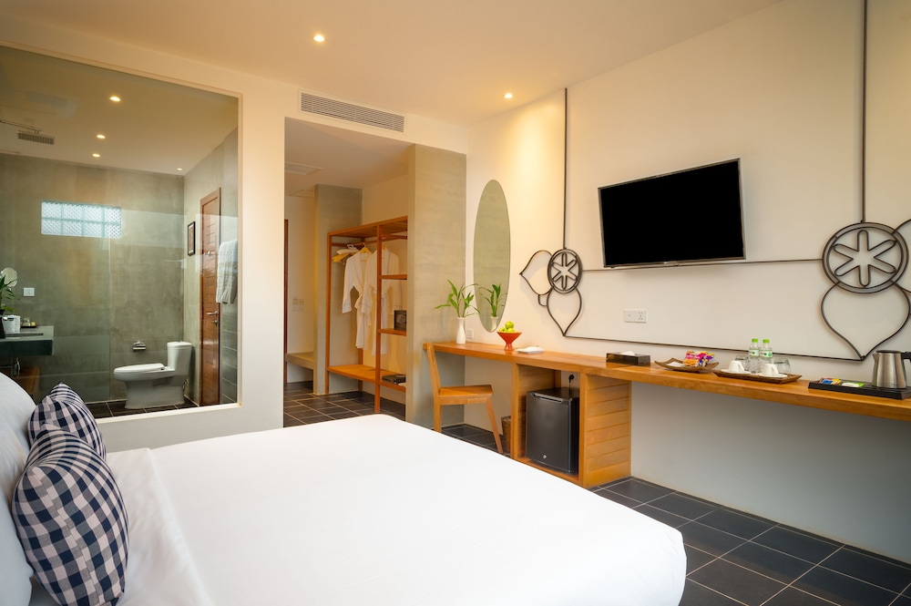 Phka Chan Hotel 36/72