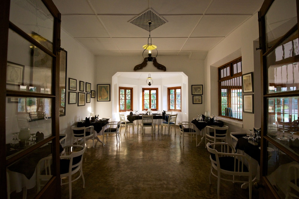 Mountbatten Bungalow 23/50