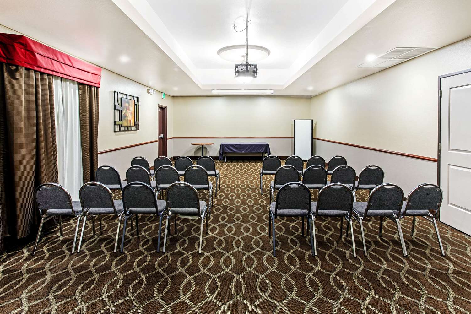 La Quinta Inn & Suites by Wyndham Denver Gateway Park 23/33