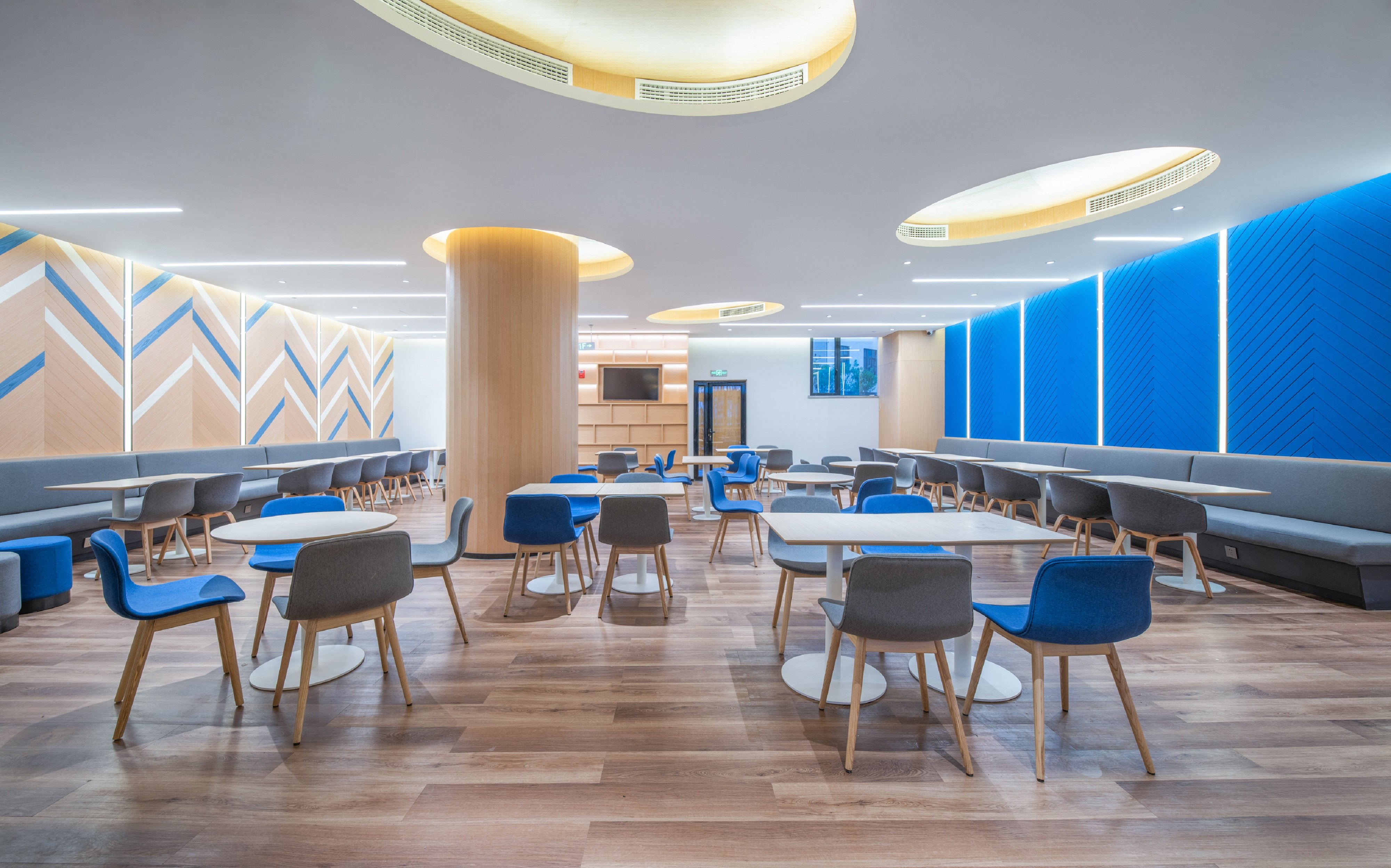 HOLIDAY INN EXPRESS Dongyang Hengdian 38/52