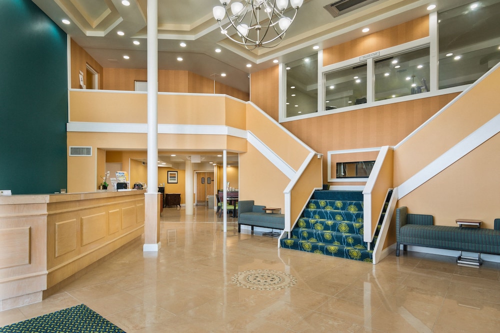 Quality Inn and Suites Middletown Newport 11/40