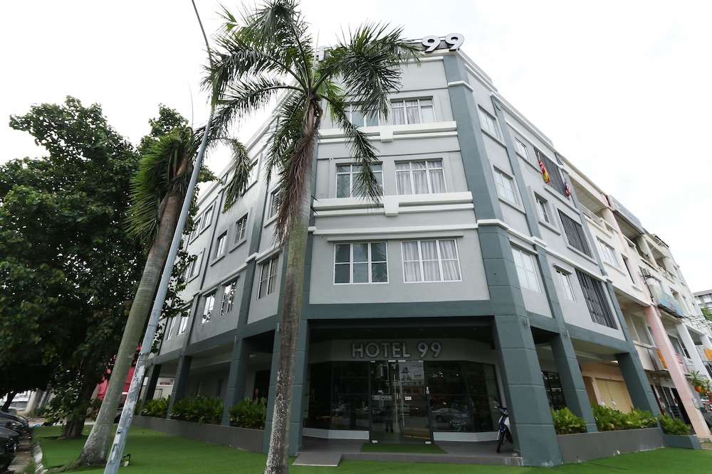 Hotel 99 - Kota Kemuning 7/67