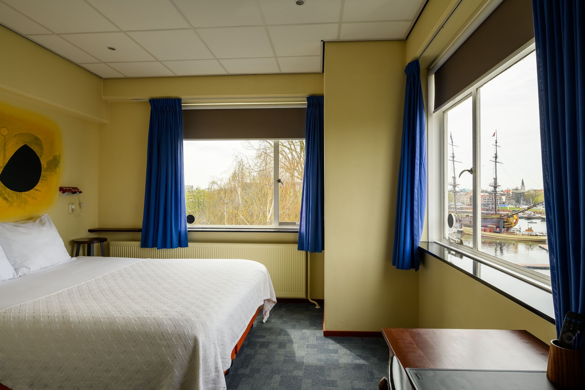 STANDARD, DOUBLE BED, CITY VIEW, GARDEN AREA